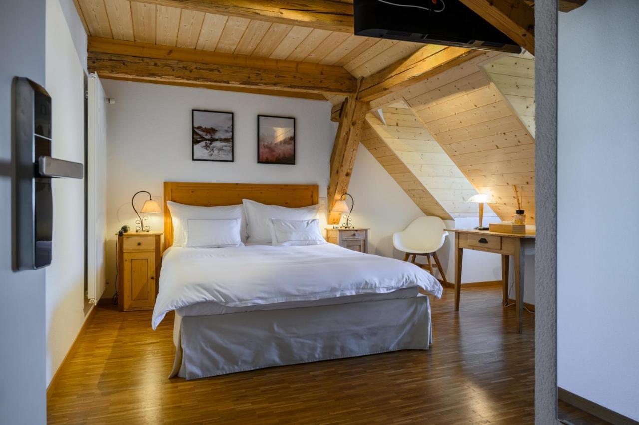 Les Montagnards Hotel Broc Luaran gambar